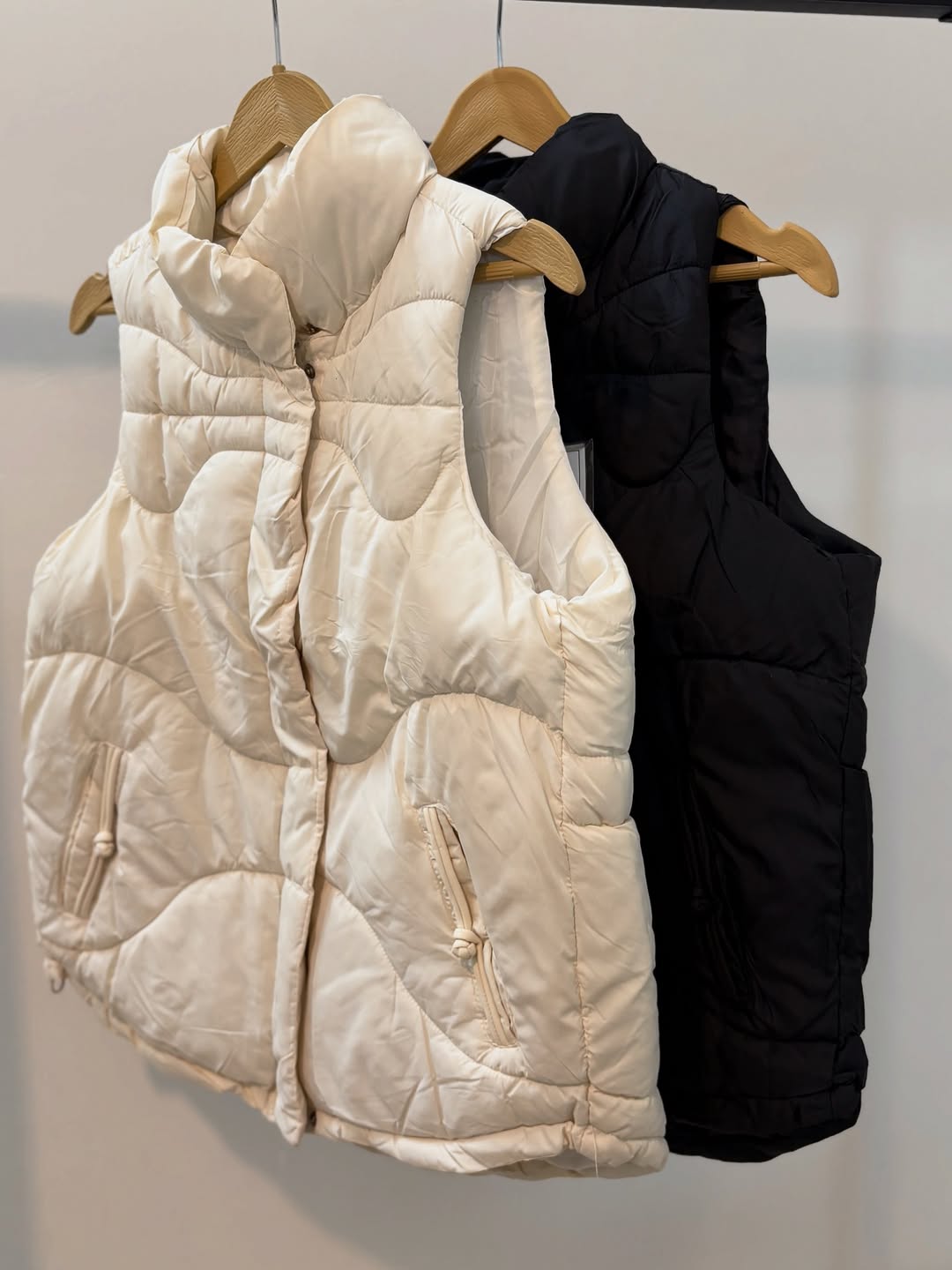 پافر وارداتی در ۲ رنگ مشکی/استخونی